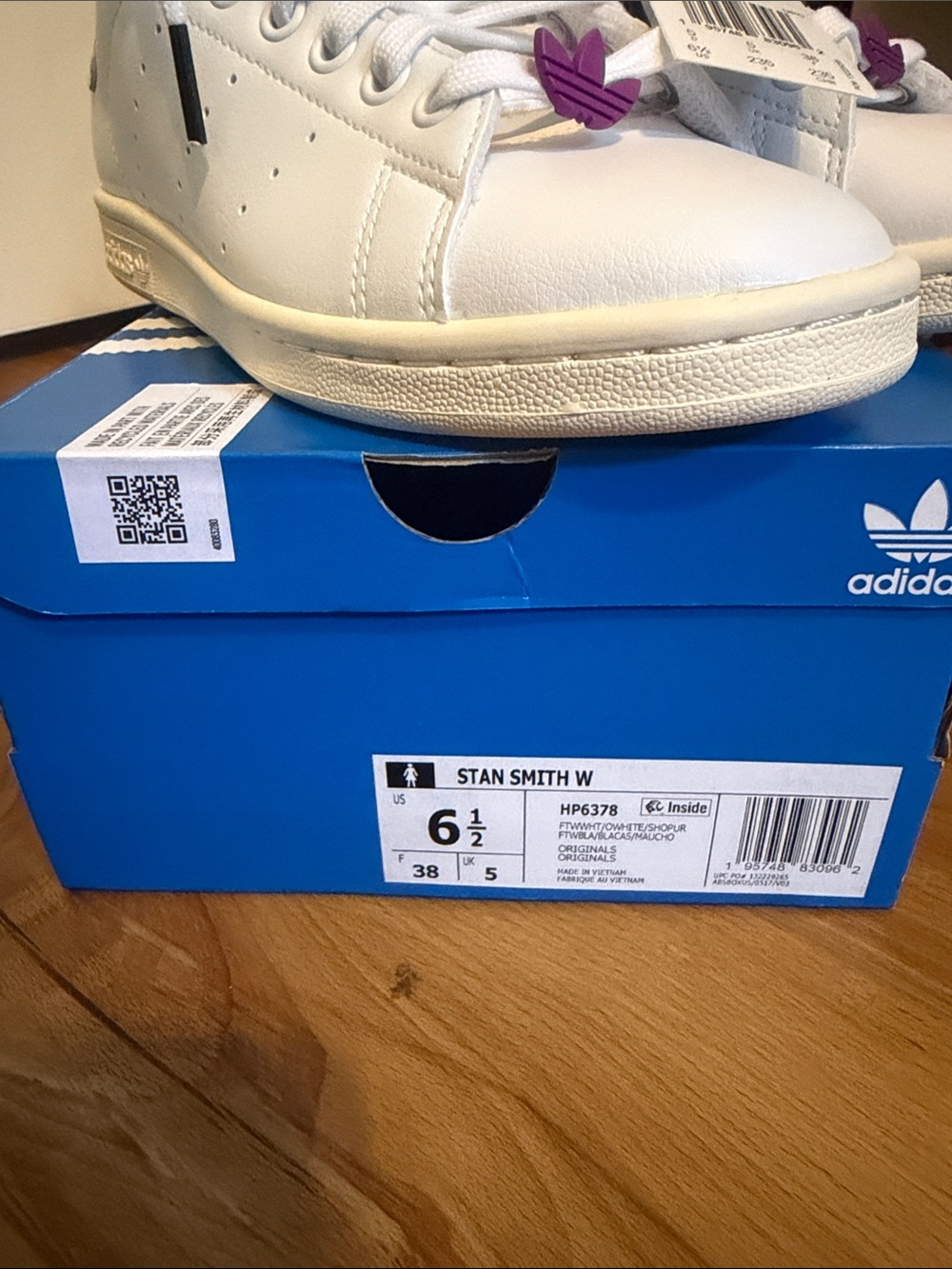 adidas Women’s Stan Smith Butterfly Heel Tab Sneakers Size 6.5 - Picture 8 of 8